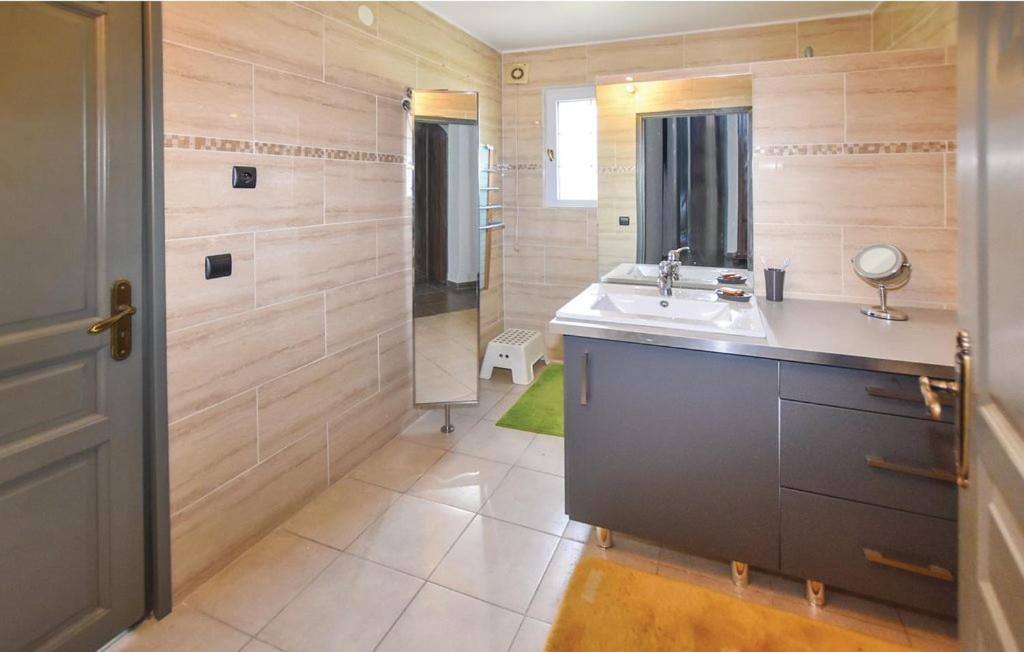 Charmante Maison Climatisee Vedene - Avignon Avec Piscine Extérieur photo