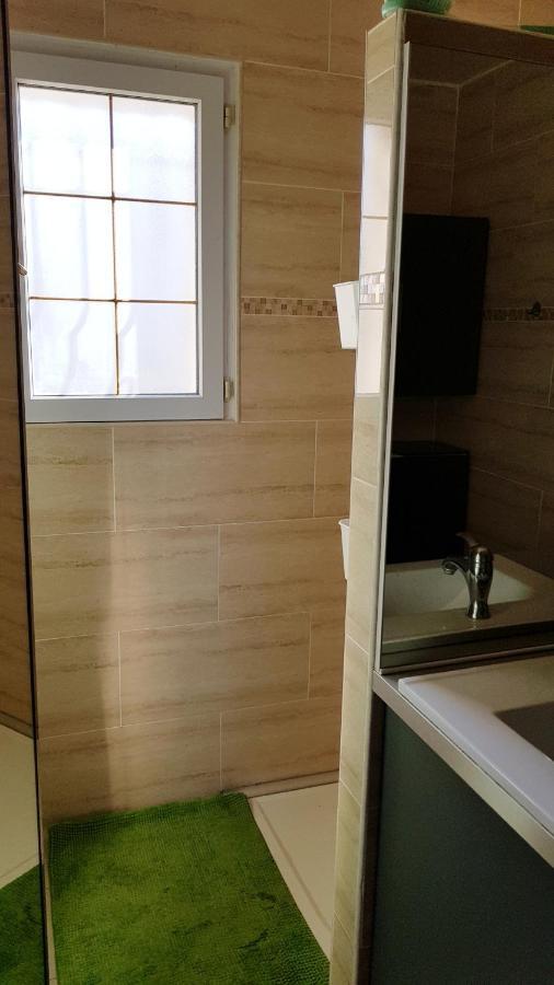 Charmante Maison Climatisee Vedene - Avignon Avec Piscine Extérieur photo