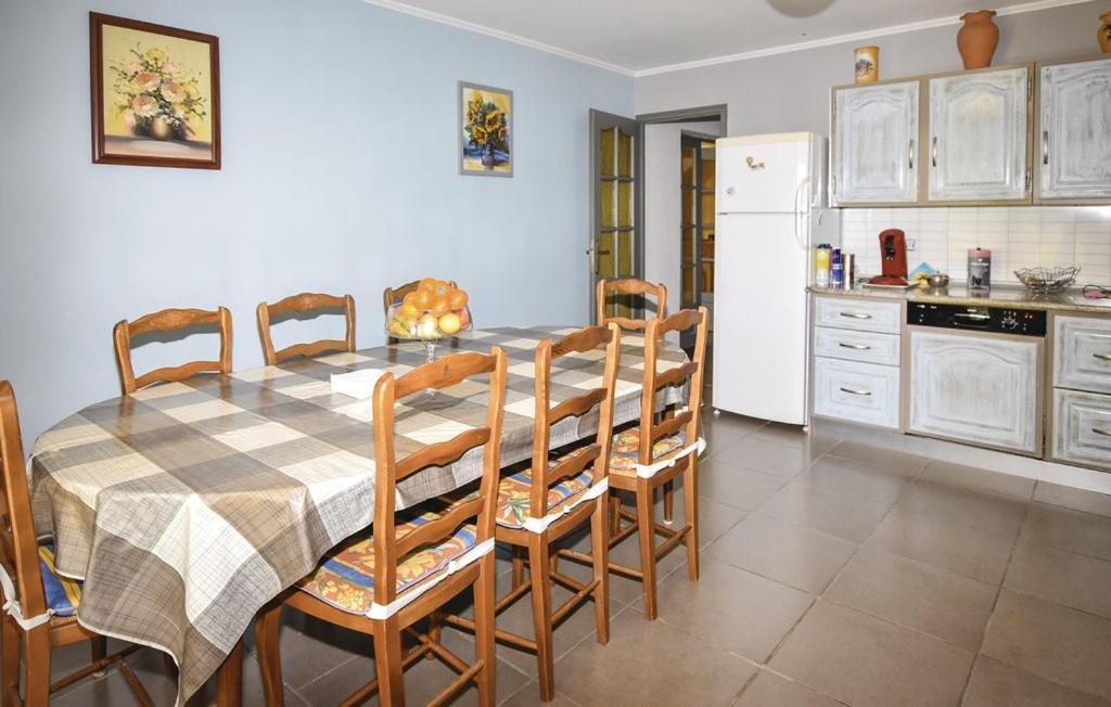 Charmante Maison Climatisee Vedene - Avignon Avec Piscine Extérieur photo